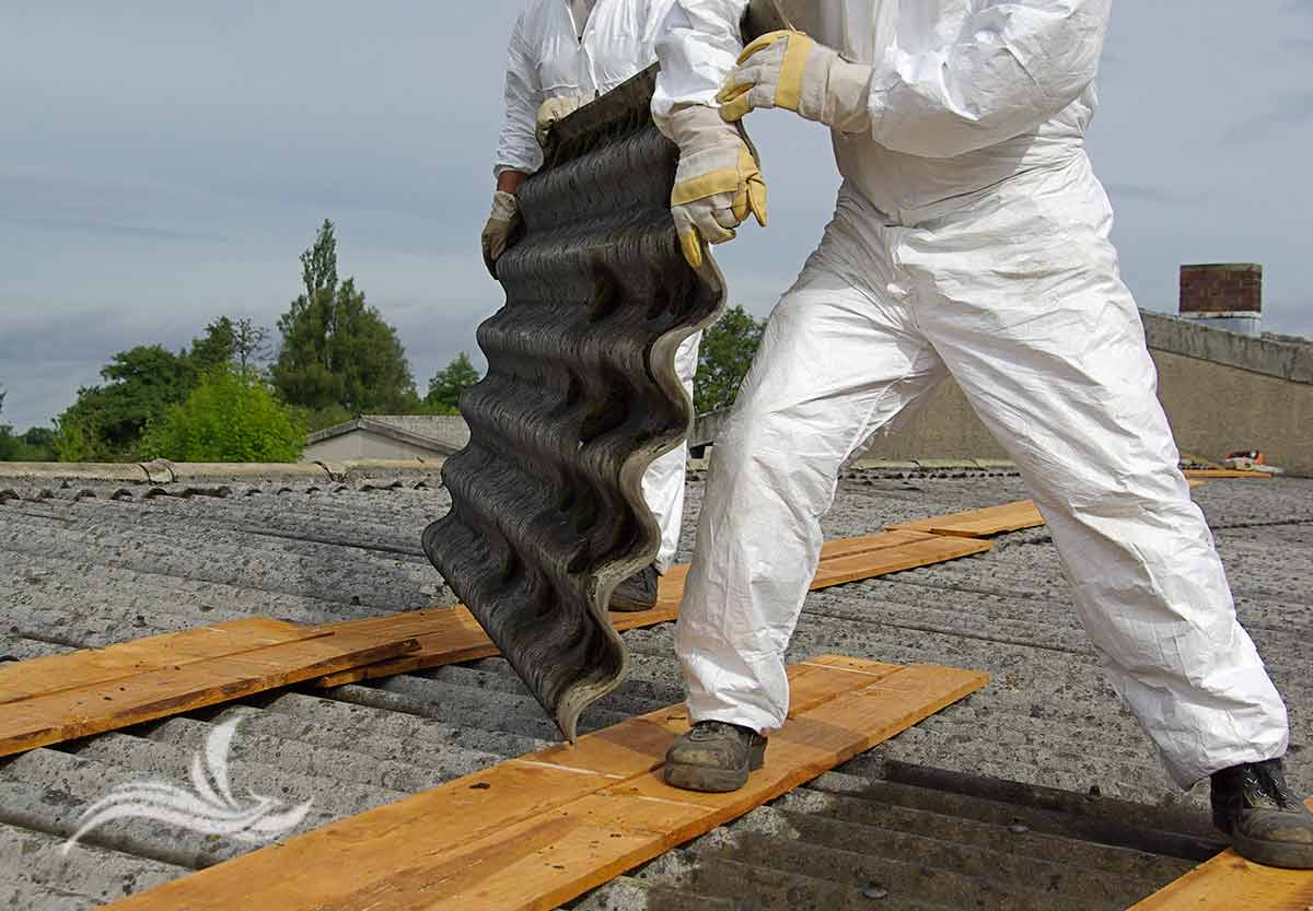 Rimozione tetto in eternit